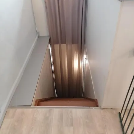 Coeur De Ville, T2, Rue Pietonne, Les Bains * Digne-les-Bains